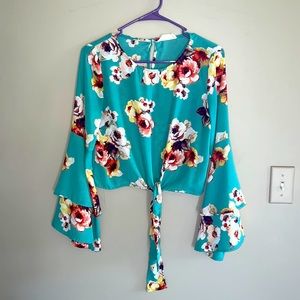 Cropped bell sleeve blouse